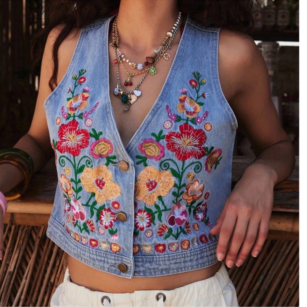 Western Floral Embroidered Button Down Denim Jean Vest S M L XL